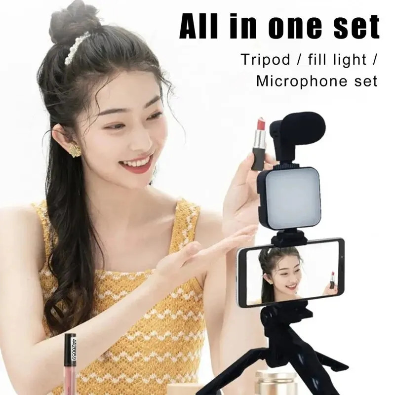 Kit per vlogging per smartphon - Youtube Phone Accessories recensione e prezzo